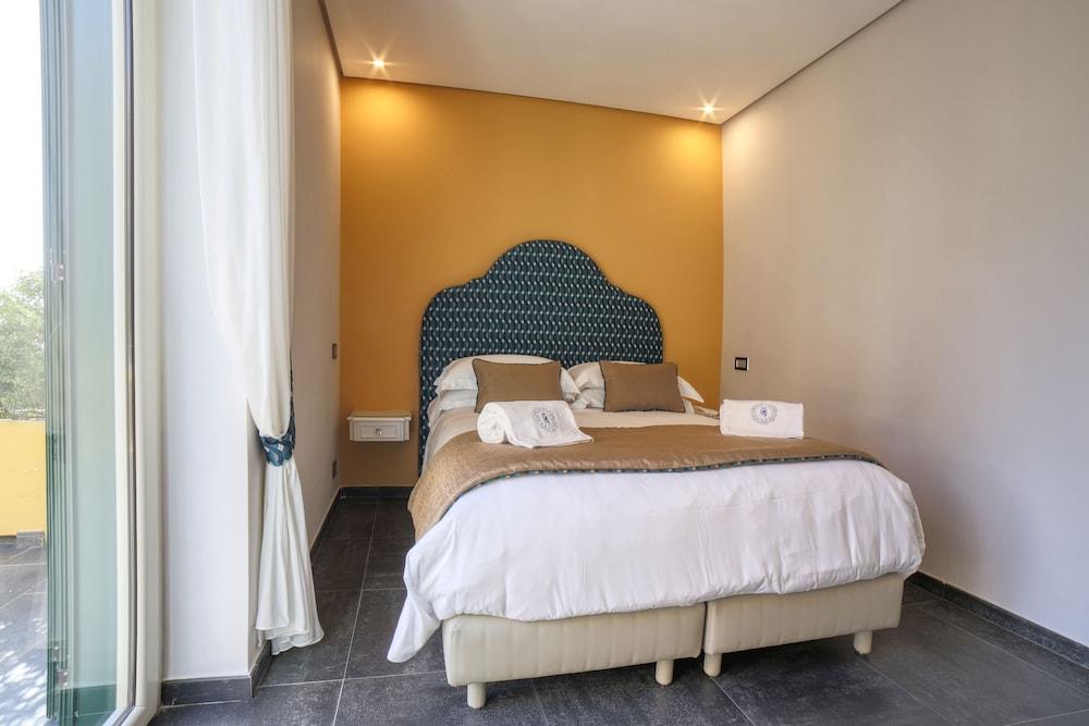 Palazzo Confalone Hotel 5*